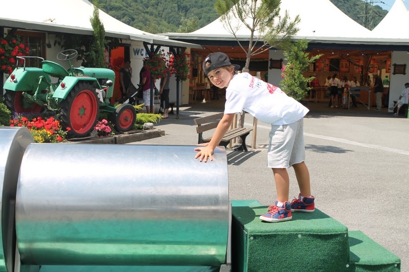 Village Camps International Summer Camp Leysin, Switzerland 2025-08-09 https://www.villagecamps.com/journals_admin/images/695-10-yellowgreenies (67).jpg